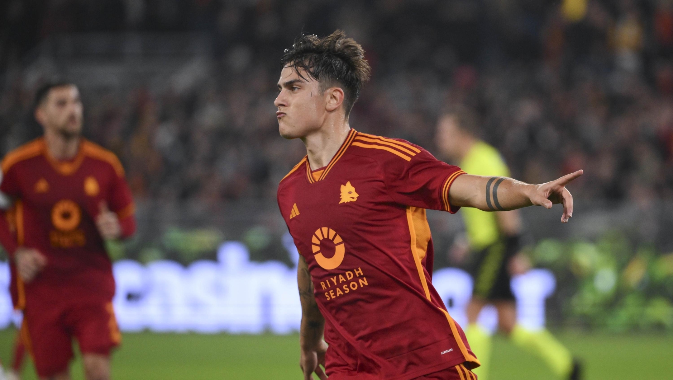 ROME, ITALY - JANUARY 03: AS Roma player Paulo Dybala celebratesduring the Coppa Italia Round of 16 match between AS Roma and Cremonese at Stadio Olimpico on January 03, 2024 in Rome, Italy. (Photo by Luciano Rossi/AS Roma via Getty Images)