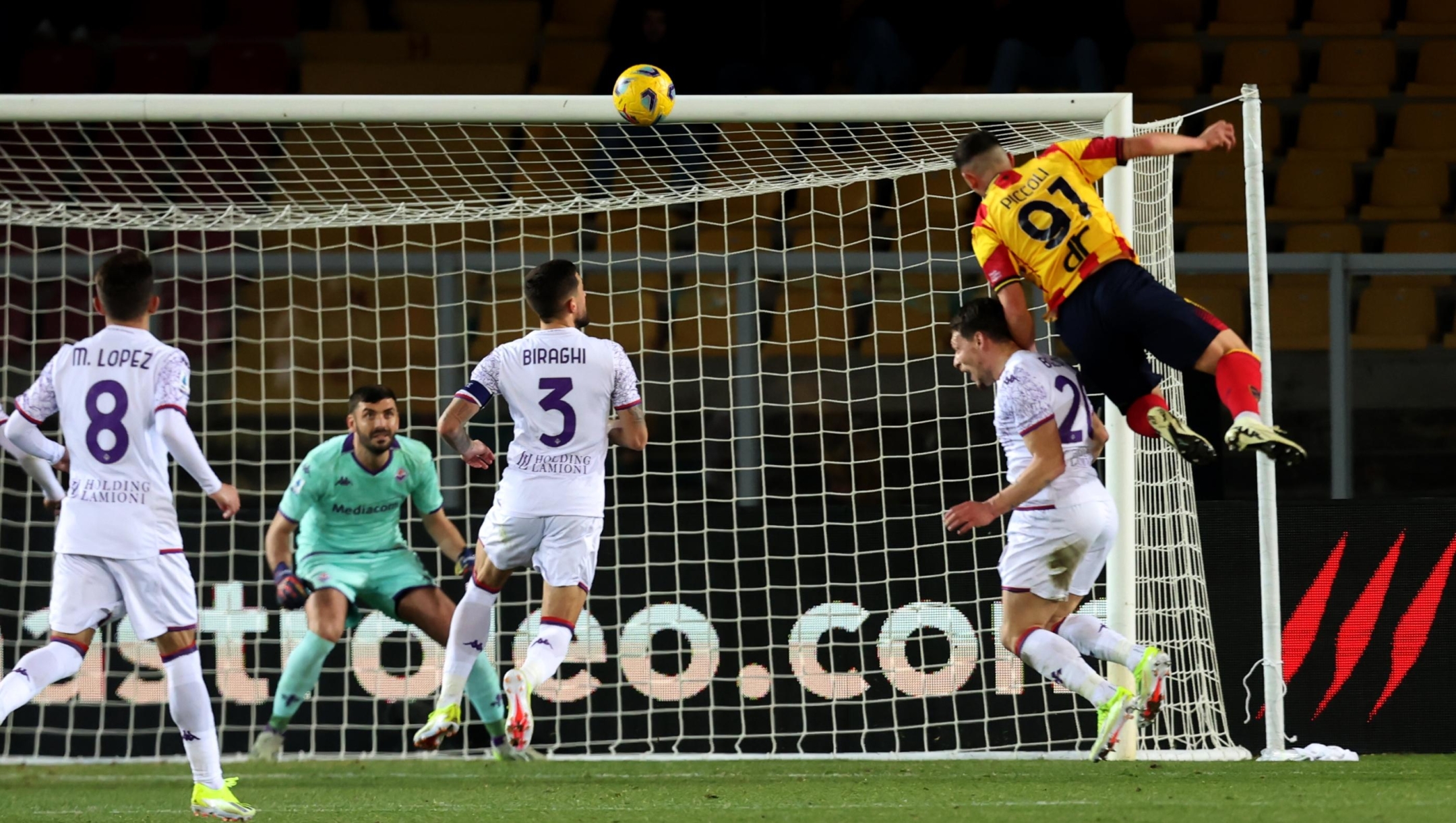 LECCE, ITALY - FEBRUARY 02: Roberto Piccoli of Lecce scores his team's second goal during the Serie A TIM match between US Lecce and ACF Fiorentina at Stadio Via del Mare on February 02, 2024 in Lecce, Italy. (Photo by Maurizio Lagana/Getty Images)