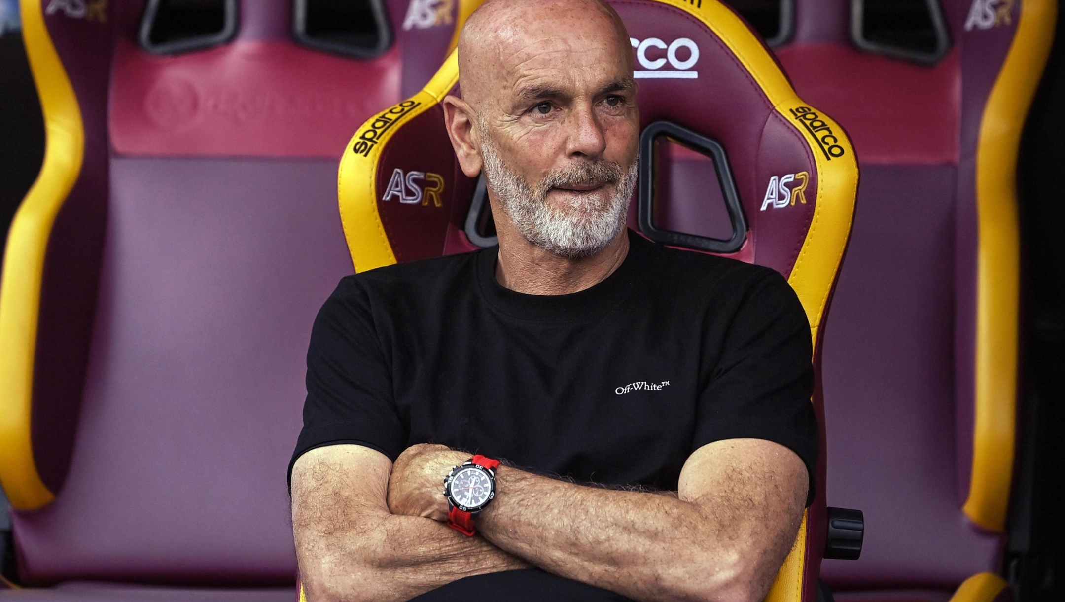 Milan's head coach Stefano Pioli on the bench during the Serie A soccer match between AS Roma and AC Milan at the Olimpico stadium in Rome, Italy, 29 April 2023. ANSA/RICCARDO ANTIMIANI