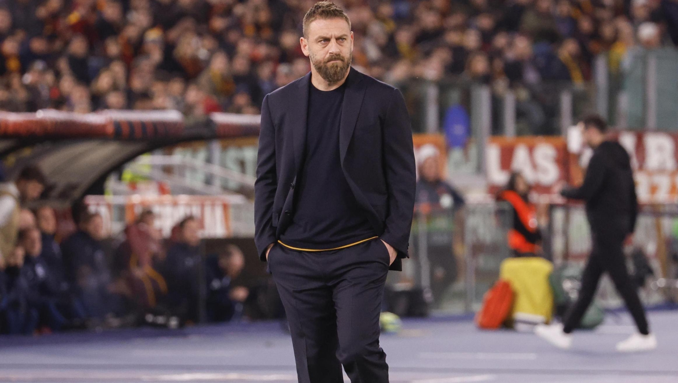 AS Roma's head coach Daniele De Rossi during the UEFA Europa League round of sixteen first leg soccer match between AS Roma and Brighton and Hove Albion at the Olimpico stadium in Rome, Italy, 7 March 2024. ANSA/FABIO FRUSTACI