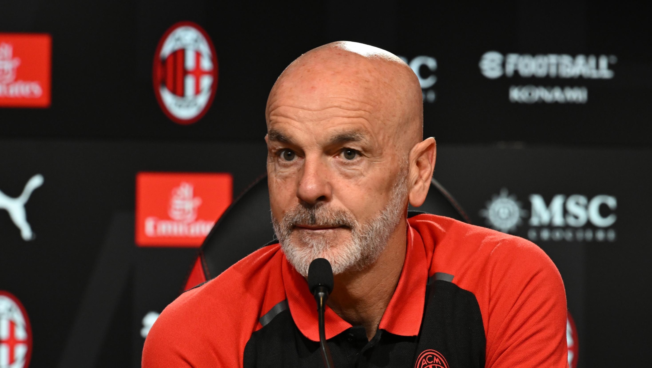 CAIRATE, ITALY - MARCH 29: Head coach AC Milan Stefano Pioli speaks with the media during a press conference at Milanello on March 29, 2024 in Cairate, Italy. (Photo by Claudio Villa/AC Milan via Getty Images)