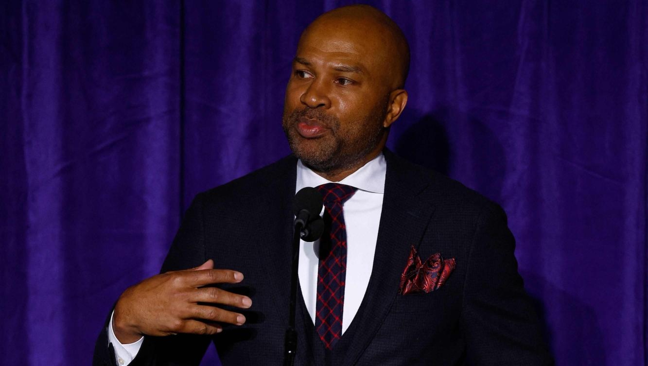 LOS ANGELES, CALIFORNIA - FEBRUARY 08: Derek Fisher speaks during a unveiling ceremony for the Kobe Bryant Statue at Crypto.com Arena on February 08, 2024 in Los Angeles, California. NOTE TO USER: User expressly acknowledges and agrees that, by downloading and/or using this photograph, user is consenting to the terms and conditions of the Getty Images License Agreement.   Ronald Martinez/Getty Images/AFP (Photo by RONALD MARTINEZ / GETTY IMAGES NORTH AMERICA / Getty Images via AFP)