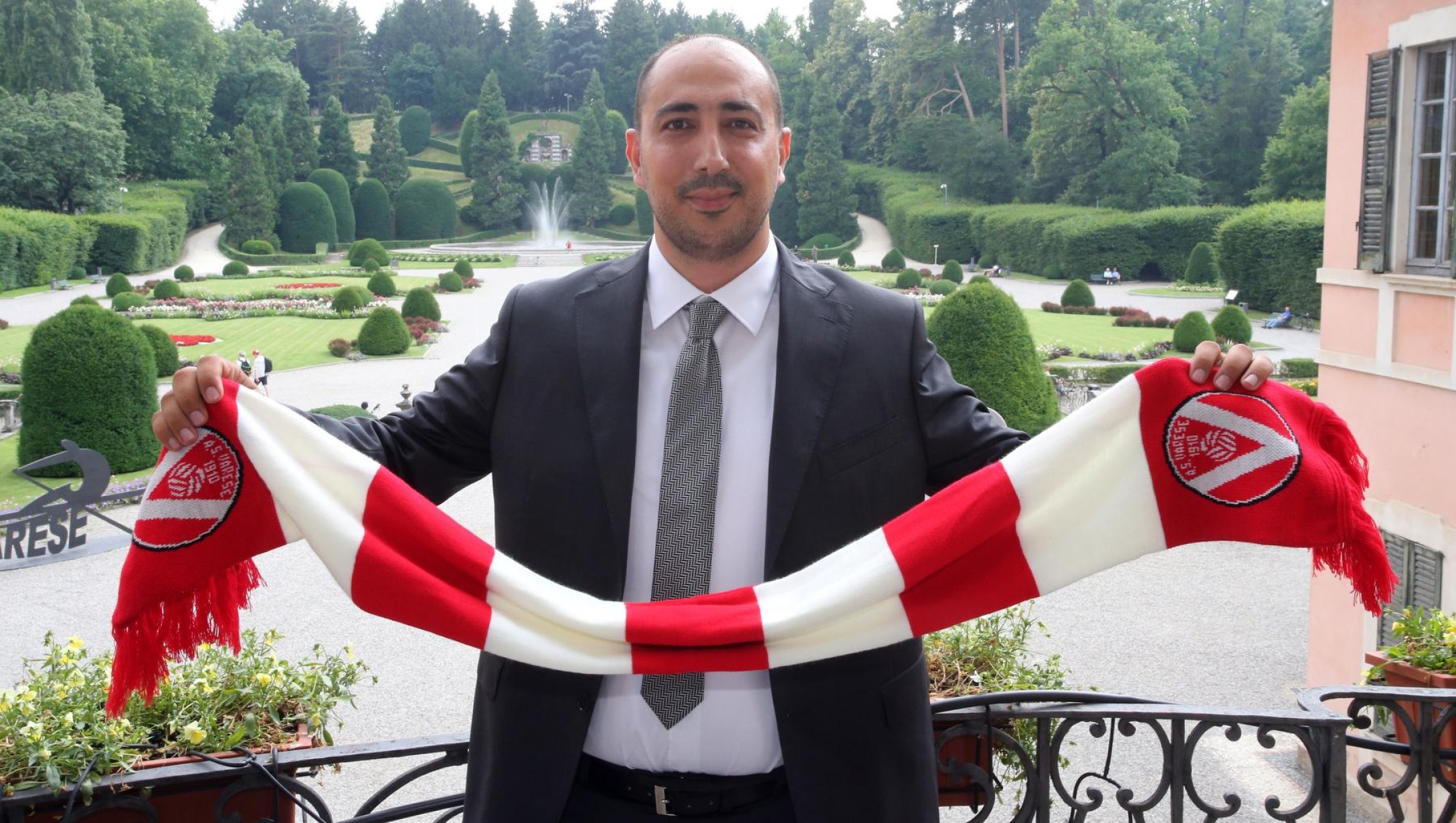 varese calcio presentazione nuovo presidente ali zeaiter  in municipio :