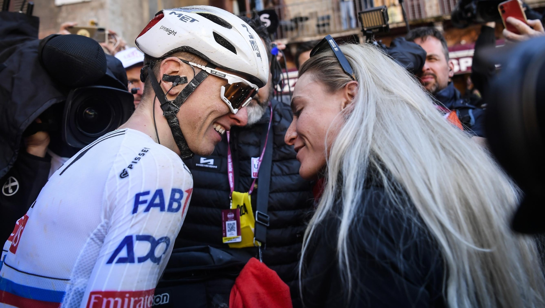 POGACAR Tadej (UAE TEAM EMIRATES) kiss your kisses his girlfriend Urska Zigart at the finish the men's elite race of the 'Strade Bianche' (White Roads)one day cycling race (215km) from and to Siena - Tuscany,- Saturday, MARCH 2, 2024. Sport - cycling . (Photo by Fabio Ferrari/LaPresse)