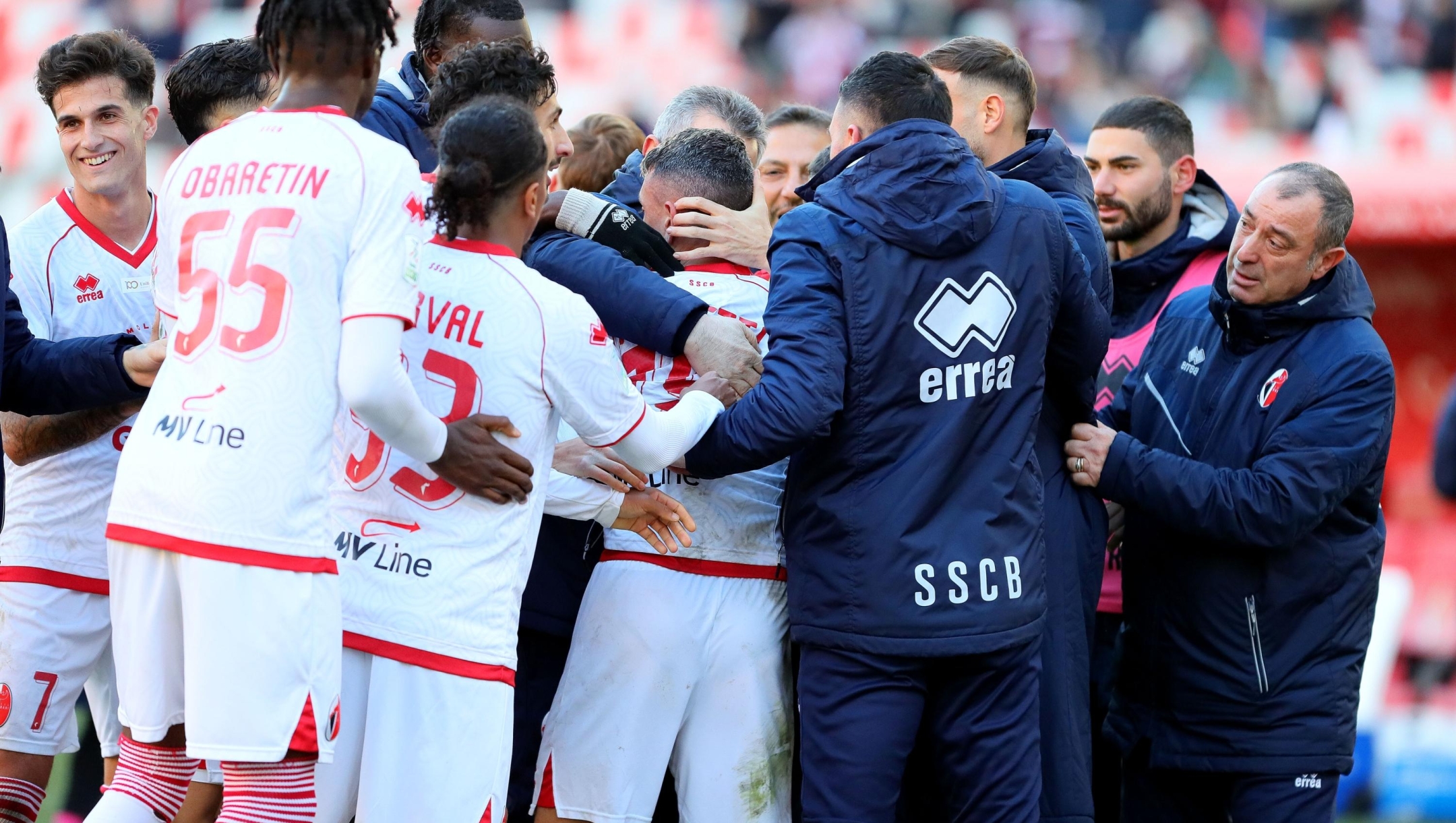 César Falletti  GOL durante la partita tra Bari vs Spezia del Campionato italiano di calcio Serie BKT 2024/2025 - Stadio San Nicola, Bari, Italia - 29 Dicembre 2024 - Sport (foto di Donato Fasano/LaPresse)