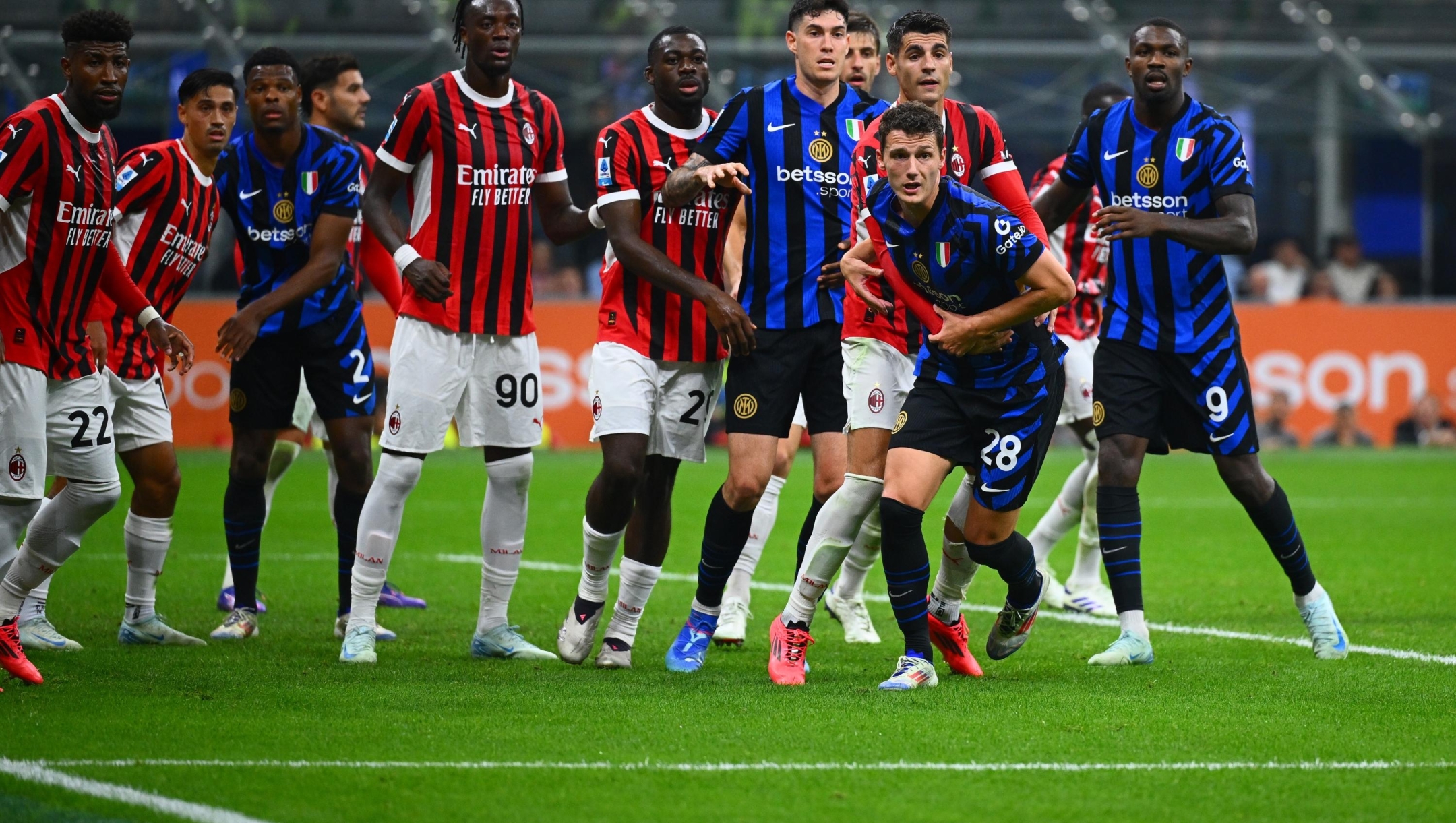Benjamin Pavard of FC Internazionale in action during the Serie A match between FC Internazionale and AC Milan at Stadio Giuseppe Meazza on September 22, 2024 in Milan, Italy. (Photo by Mattia Pistoia - Inter/Inter via Getty Images)