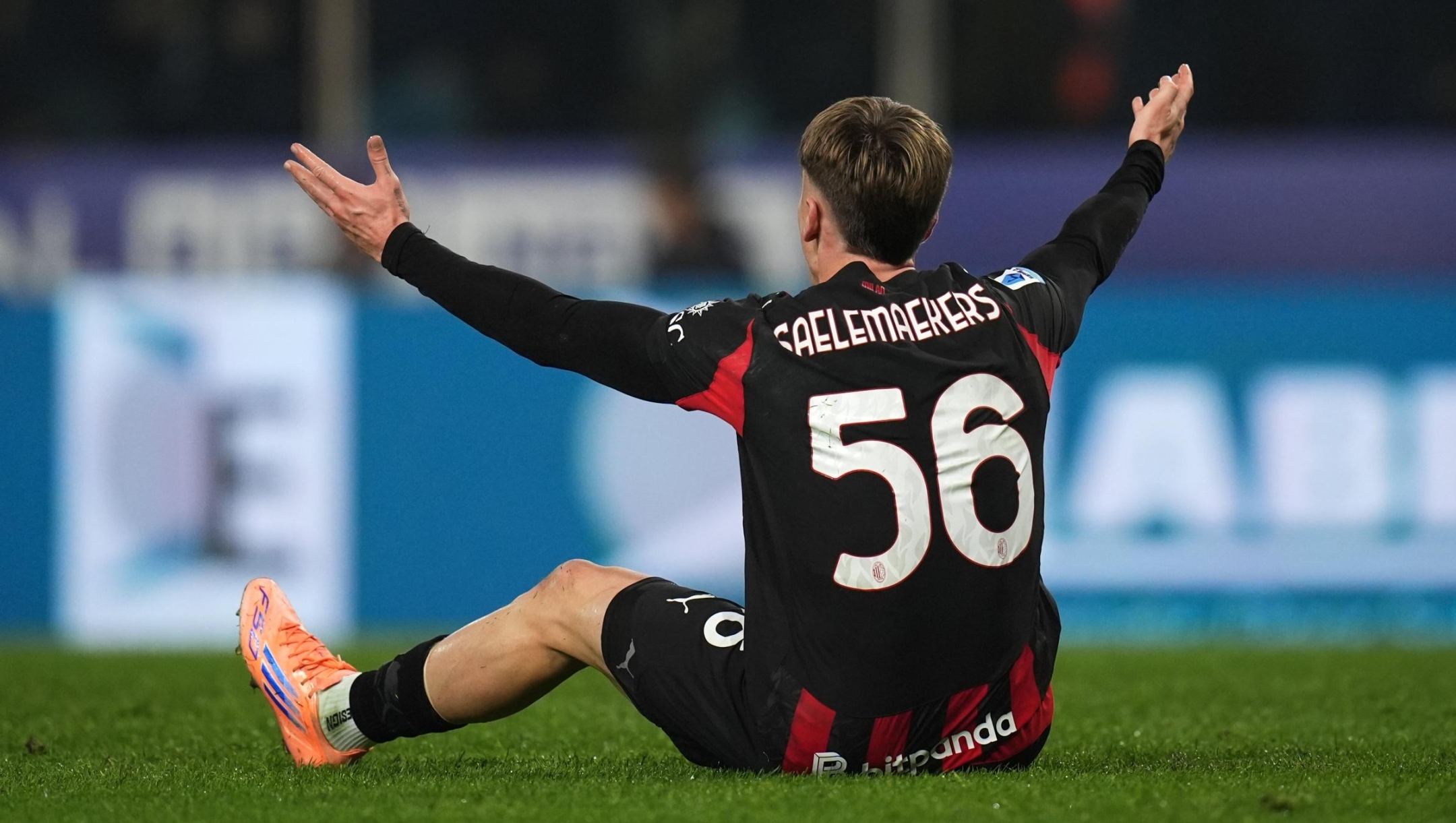 AC Milan's Alexis Saelemaekers protests during the Serie A soccer match between Parma and Milan at Ennio Tardini Stadium in Parma, North Italy, Sunday, November 8, 2025. Sport, Soccer (Photo by Massimo Paolone/LaPresse)