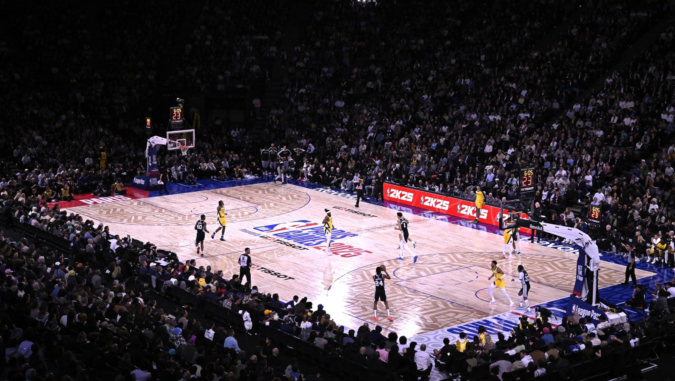  A general view of the game between the San Antonio Spurs and the Indiana Pacers at the Accor Arena on January 23, 2025 in Paris, France. (Photo by Aurelien Meunier/Getty Images)