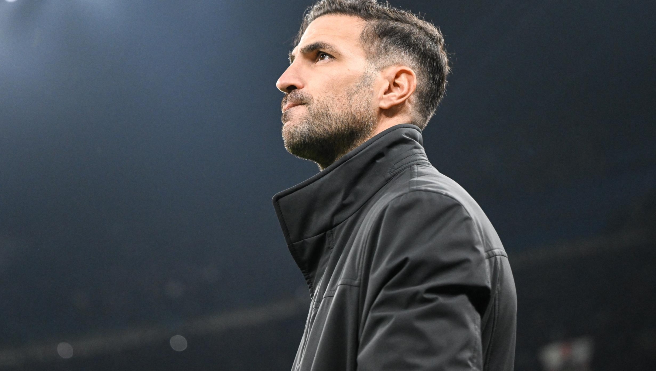Head Coach Cesc Fabregas of Calcio Como is present during the Italian Serie A football match between Inter FC Internazionale and Calcio Como at Giuseppe Meazza San Siro stadium in Milan, Italy, on December 5, 2025. (Photo by Tiziano Ballabio/NurPhoto) (Photo by Tiziano Ballabio / NurPhoto via AFP)