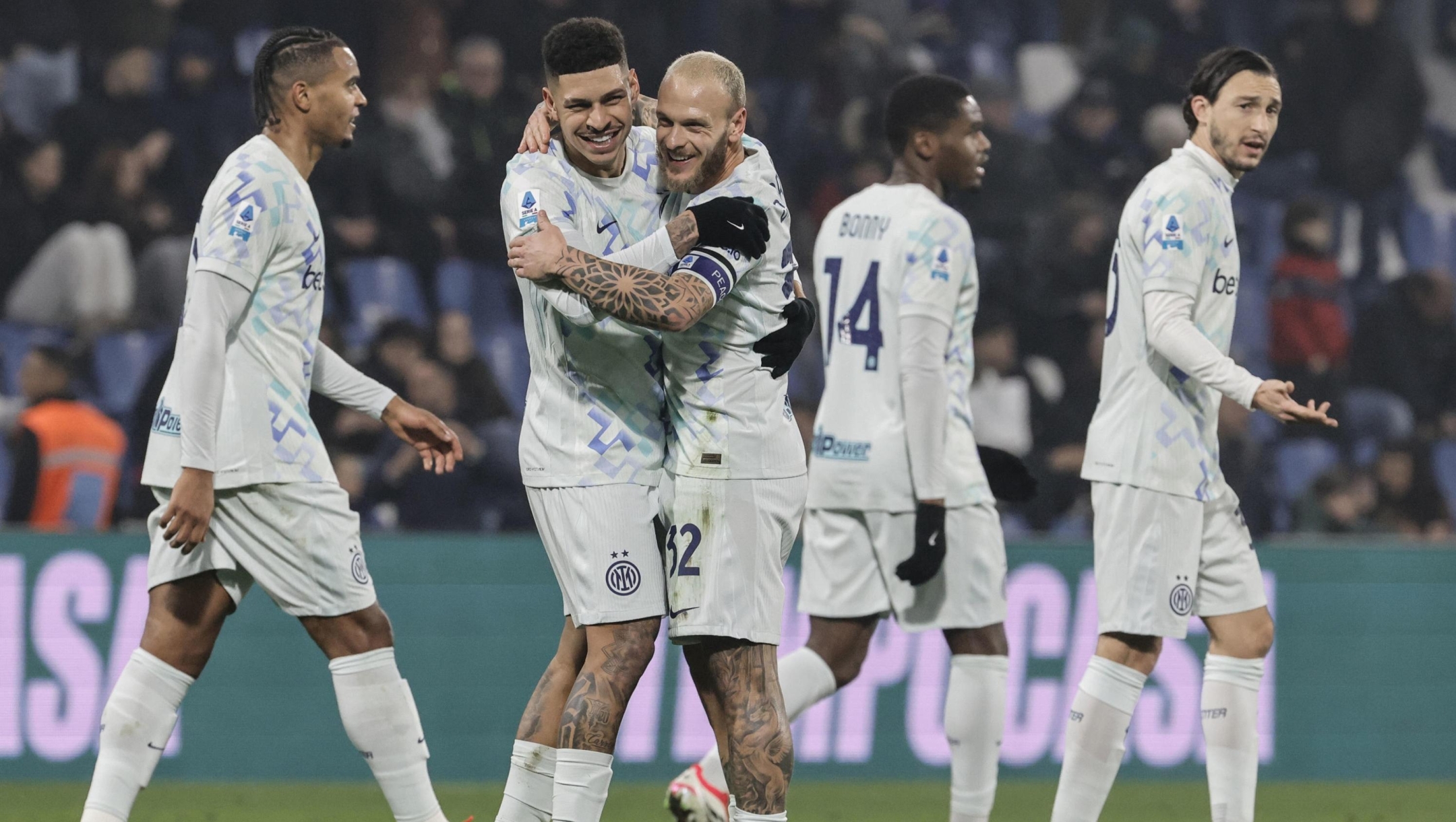 Inter's Henrique Tomaz De Lima  jubilates with his teammates after scoring the goal during the Italian Serie A soccer match US Sassuolo vs FC Inter Milan at Mapei Stadium in Reggio Emilia, Italy, 8 February 2026. ANSA /ELISABETTA BARACCHI