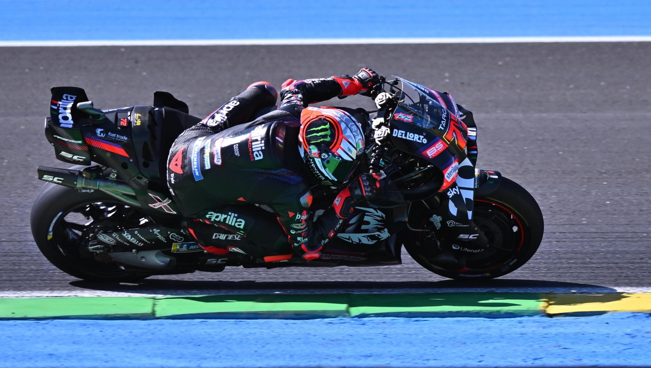 epa12842514 Italian rider Marco Bezzecchi of Aprilia Racing competes in the MotoGP Brazilian Grand Prix at the Ayrton Senna Circuit in Goi