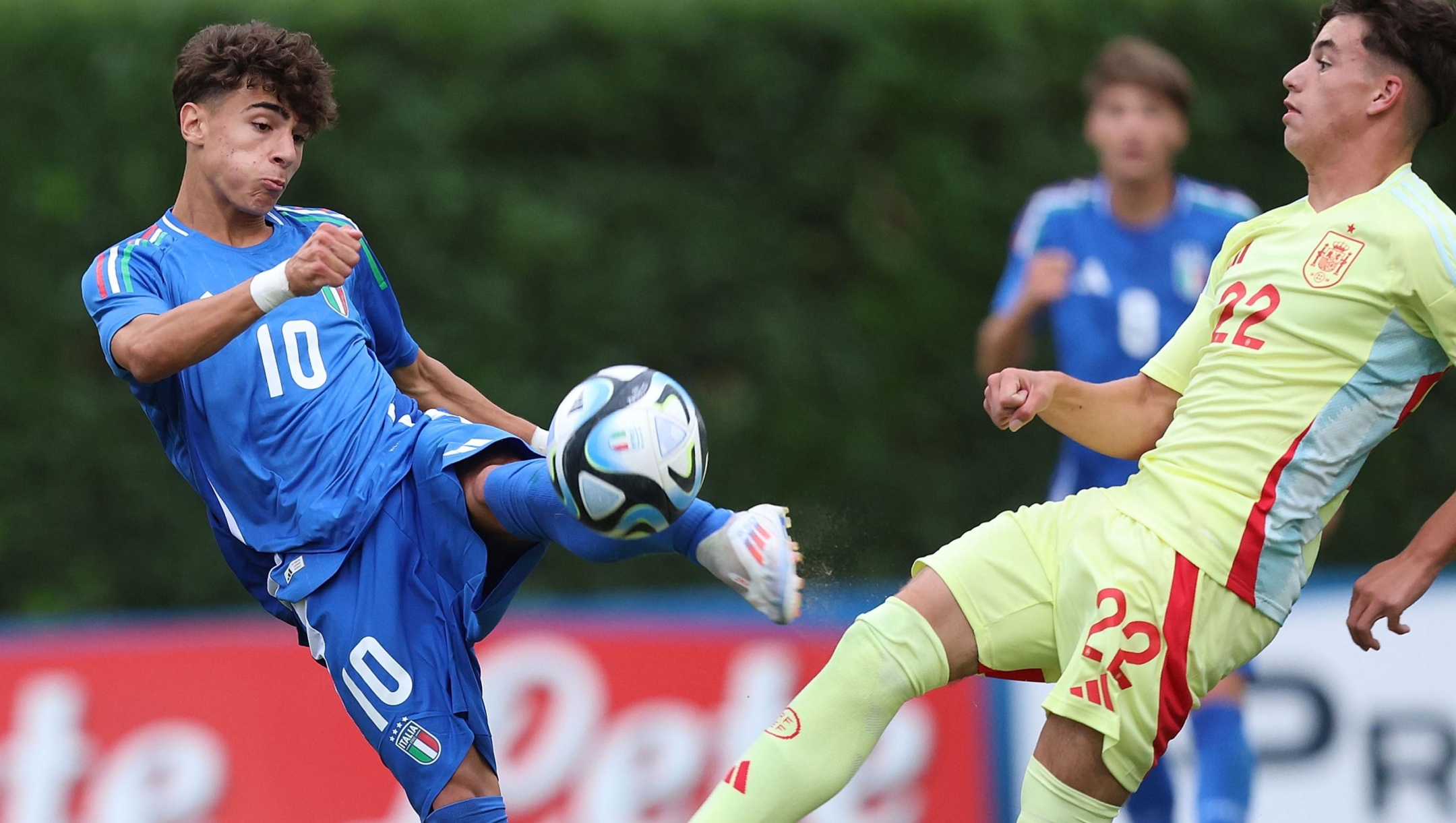  Thomas Corigliano of Italy U16 in action during the friendly match between Italy U16 and Spain U16 at Centro Tecnico Federale di Coverciano on September 17, 2024 in Florence, Italy. (Photo by Gabriele Maltinti/Getty Images)