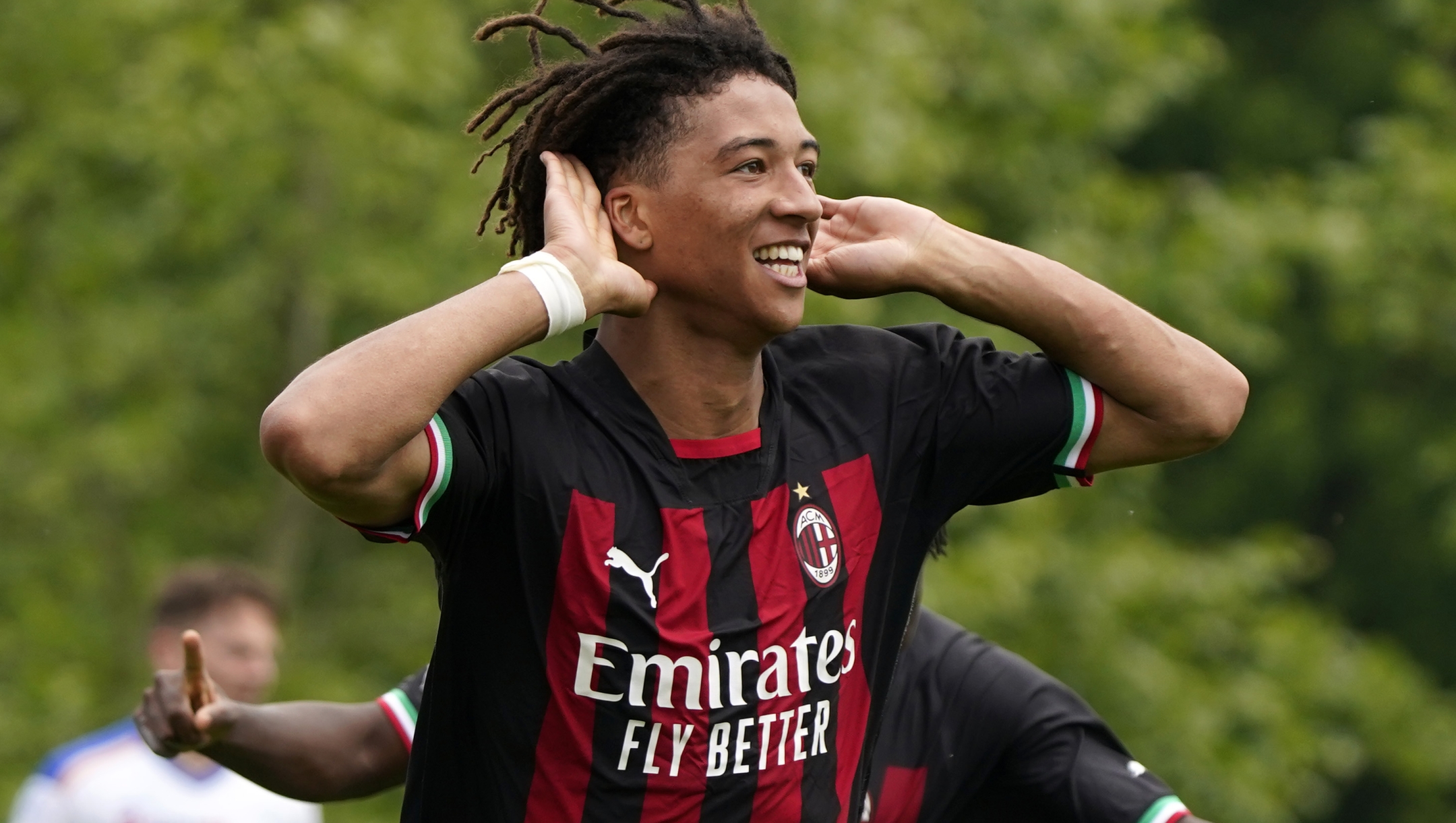 MILAN, ITALY - APRIL 29: Kevin Zeroli of AC Milan U19  celebrates his first goal during  the match between AC Milan U19 and US Lecce U19 at Centro Sportivo Vismara on April 29, 2023 in Milan, Italy. (Photo by Pier Marco Tacca/AC Milan via Getty Images)