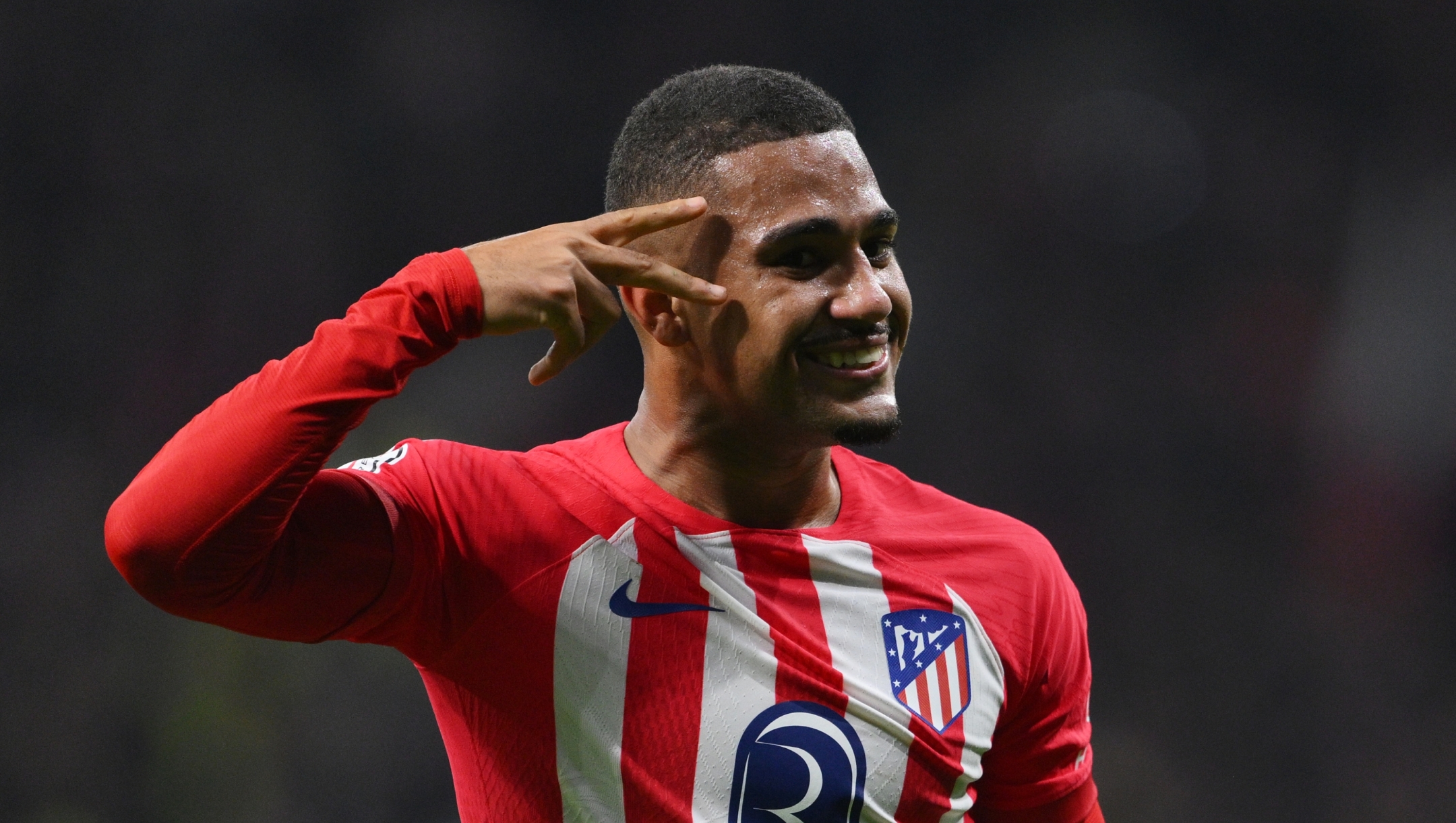 MADRID, SPAIN - JANUARY 18: Samuel Lino of Atletico Madrid celebrates scoring his team's first goal during the Copa del Rey Round of 16 match between Atletico Madrid and Real Madrid CF at Civitas Metropolitano Stadium on January 18, 2024 in Madrid, Spain. (Photo by David Ramos/Getty Images)