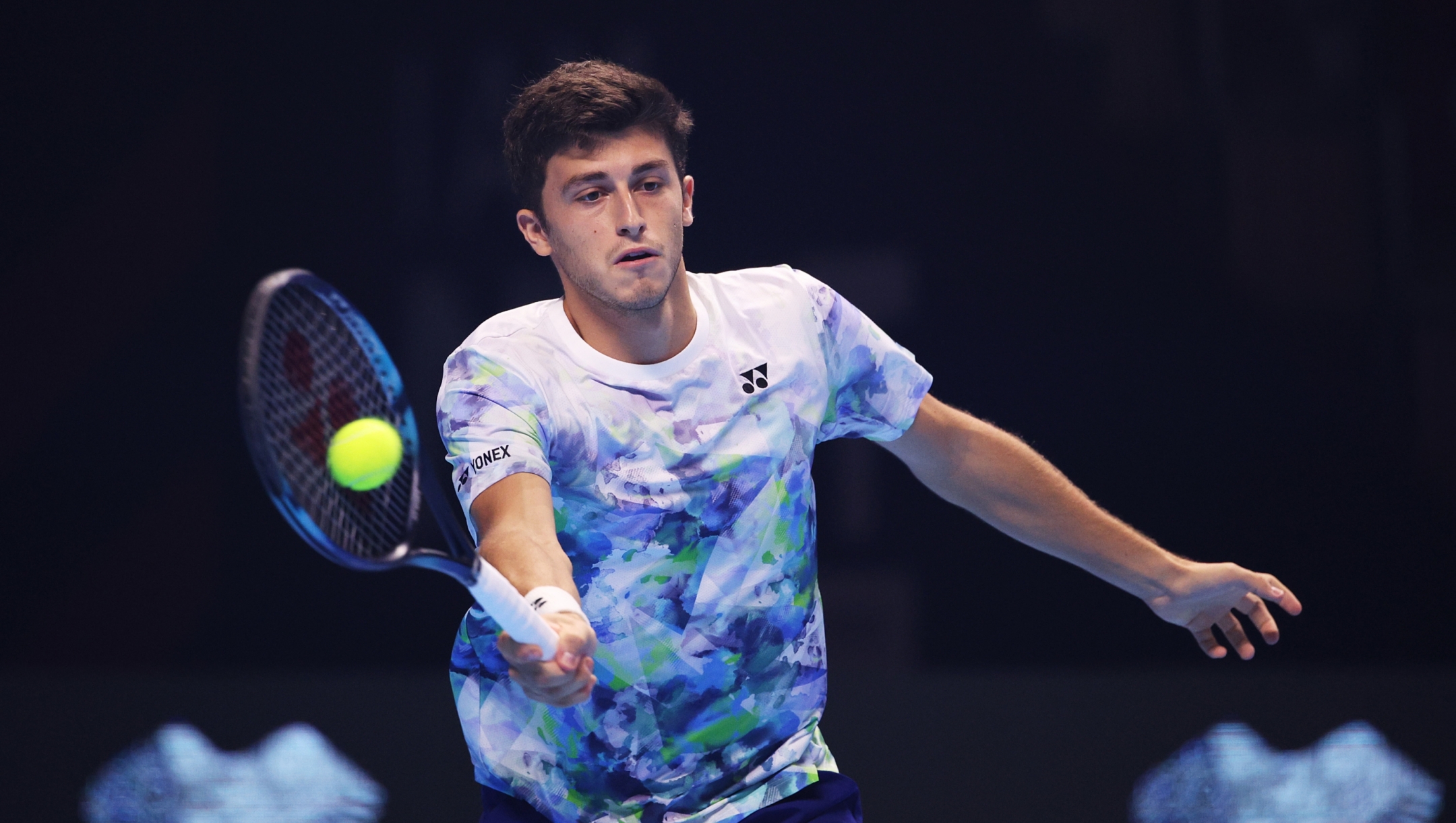 JEDDAH, SAUDI ARABIA - NOVEMBER 30: Luca Nardi of Italy hits a forehand to Flavio Cobolli of Italy in the third round robin match during day three of the Next Gen ATP Finals at King Abdullah Sports City on November 30, 2023 in Jeddah, Saudi Arabia. (Photo by Adam Pretty/Getty Images)
