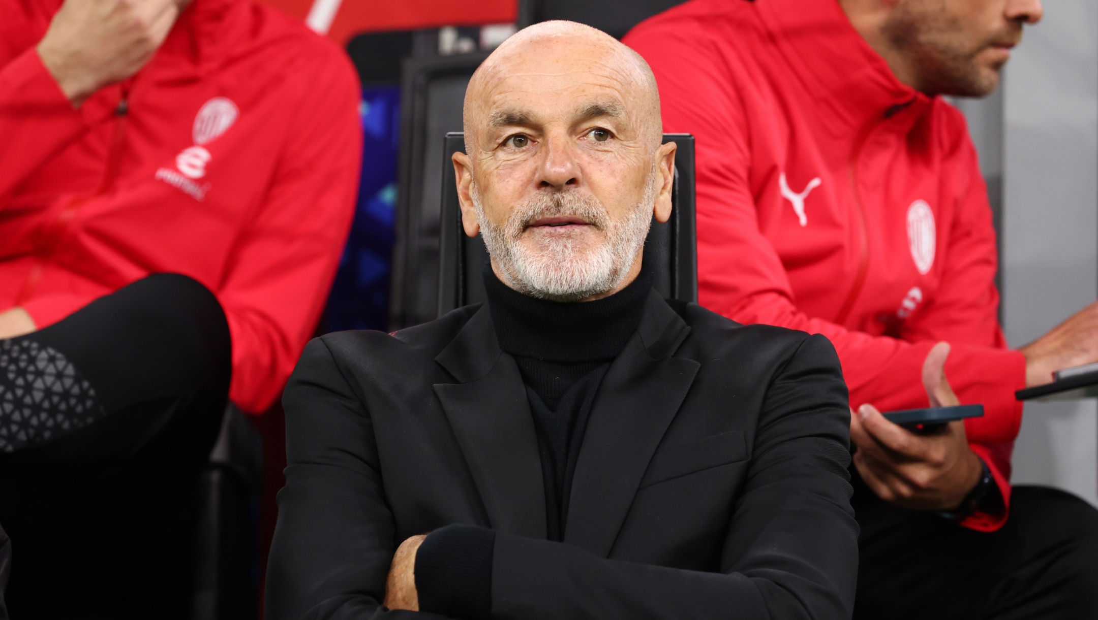 MILAN, ITALY - APRIL 22: Stefano Pioli, Head Coach of AC Milan, looks on prior to the Serie A TIM match between AC Milan and FC Internazionale at Stadio Giuseppe Meazza on April 22, 2024 in Milan, Italy. (Photo by Francesco Scaccianoce/Getty Images)