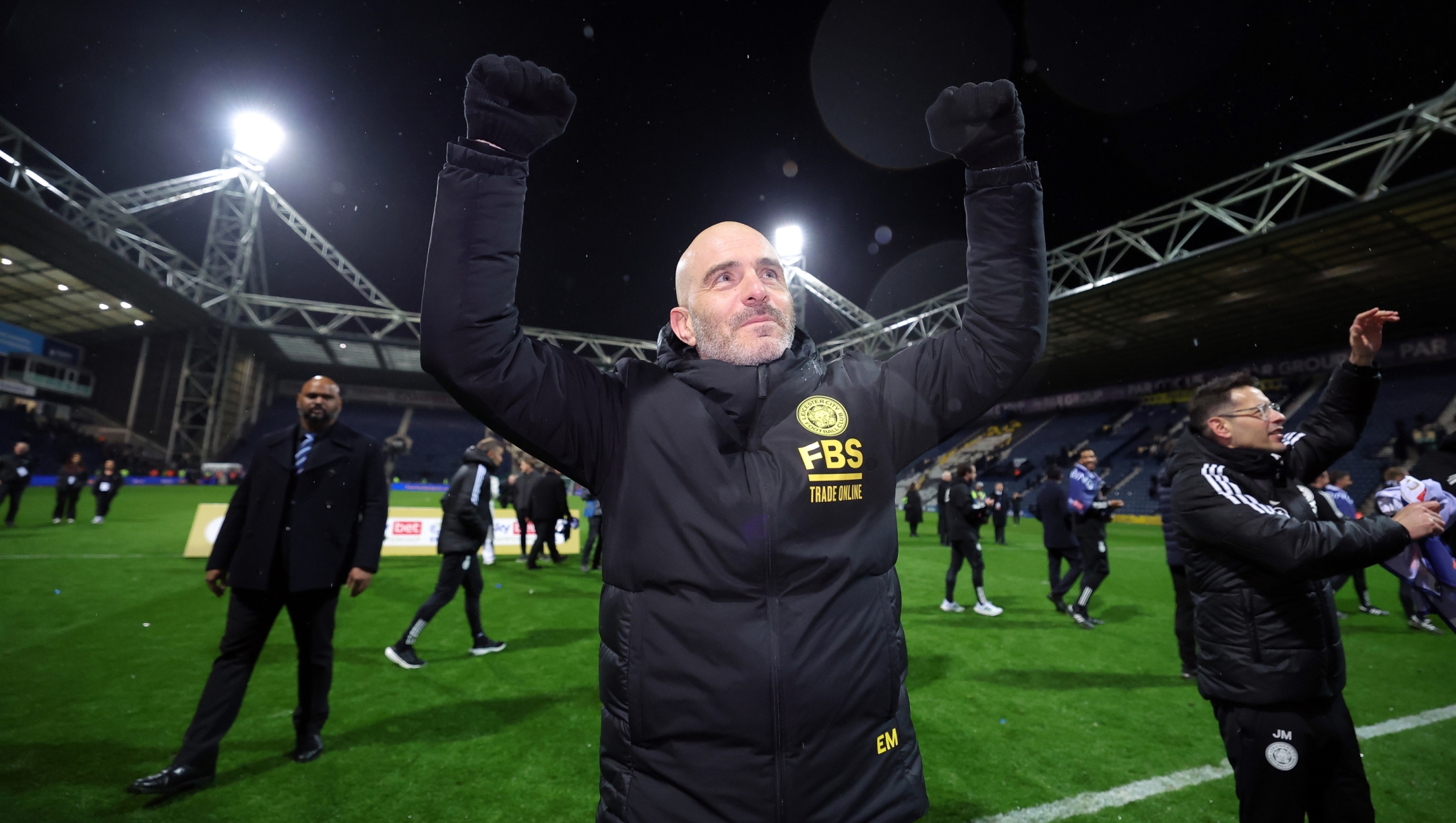 PRESTON, ENGLAND - APRIL 29: Enzo Maresca, Manager of Leicester City, celebrates victory whilst showing appreciation to the fans at full-time following the team's victory and title win following the Sky Bet Championship match between Preston North End and Leicester City at Deepdale on April 29, 2024 in Preston, England. (Photo by Alex Livesey/Getty Images) (Photo by Alex Livesey/Getty Images)