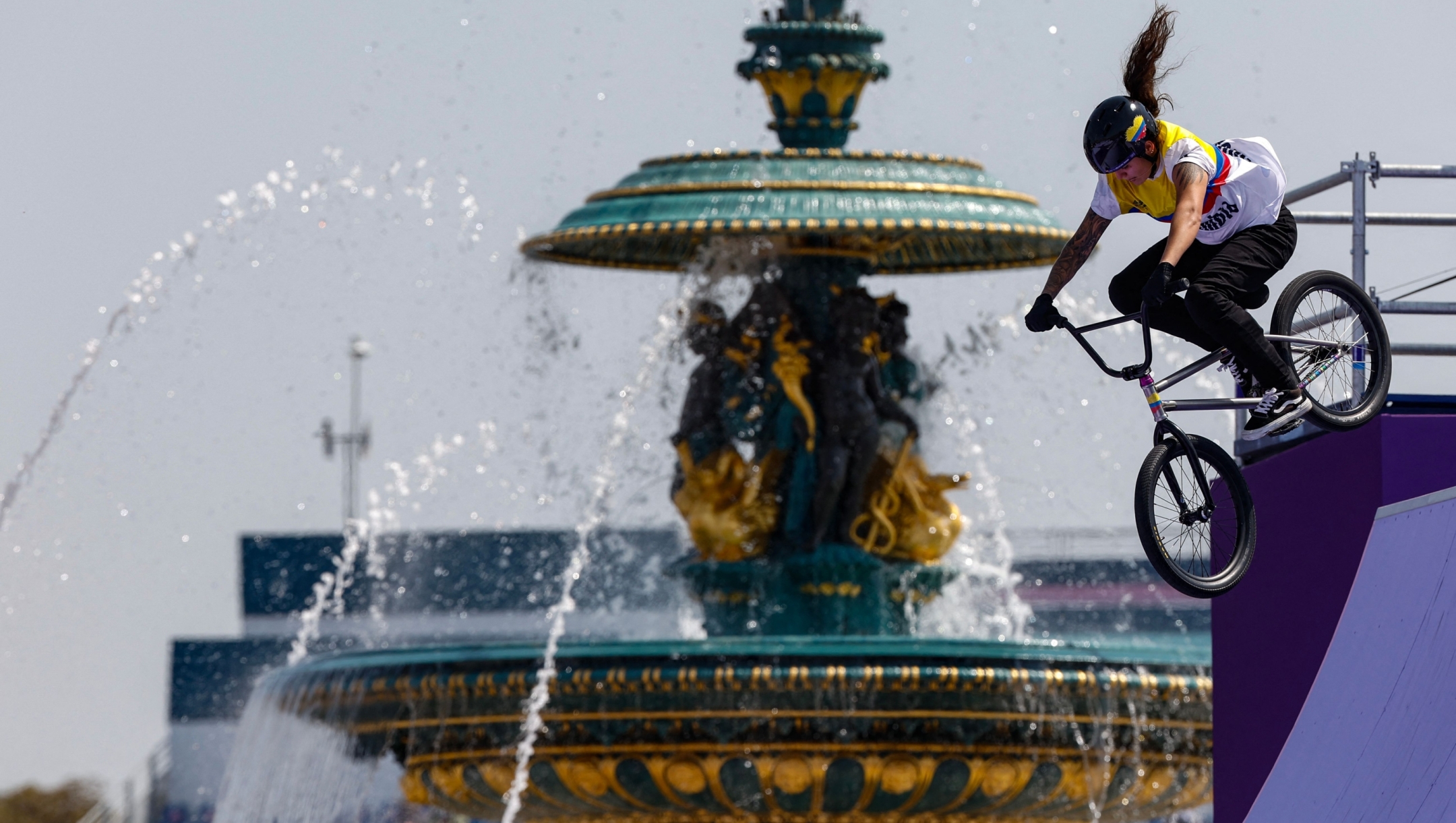 Colombia's Queen Saray Villegas Serna competes in the Women's Cycling BMX Freestyle Park qualification during the Paris 2024 Olympic Games in Paris, on July 30, 2024. (Photo by Odd ANDERSEN / AFP)