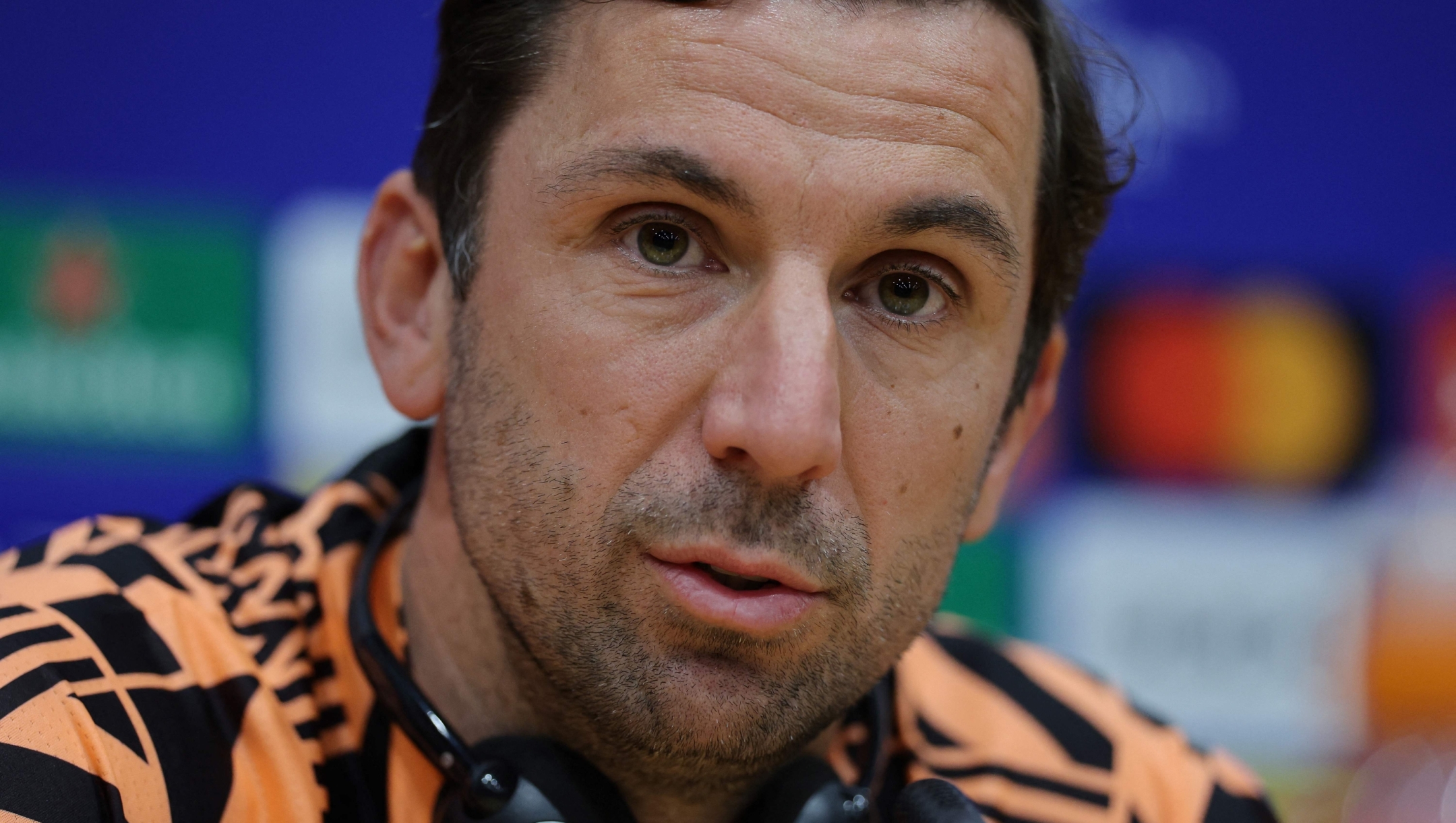 Chakhtar Donetsk's Croatian head coach Darijo Srna holds a press conference at the Estadi Olimpic Lluis Companys in Barcelona on October 24, 2023, on the eve of their UEFA Champions League 1st round Group H football match against FC Barcelona. (Photo by LLUIS GENE / AFP)