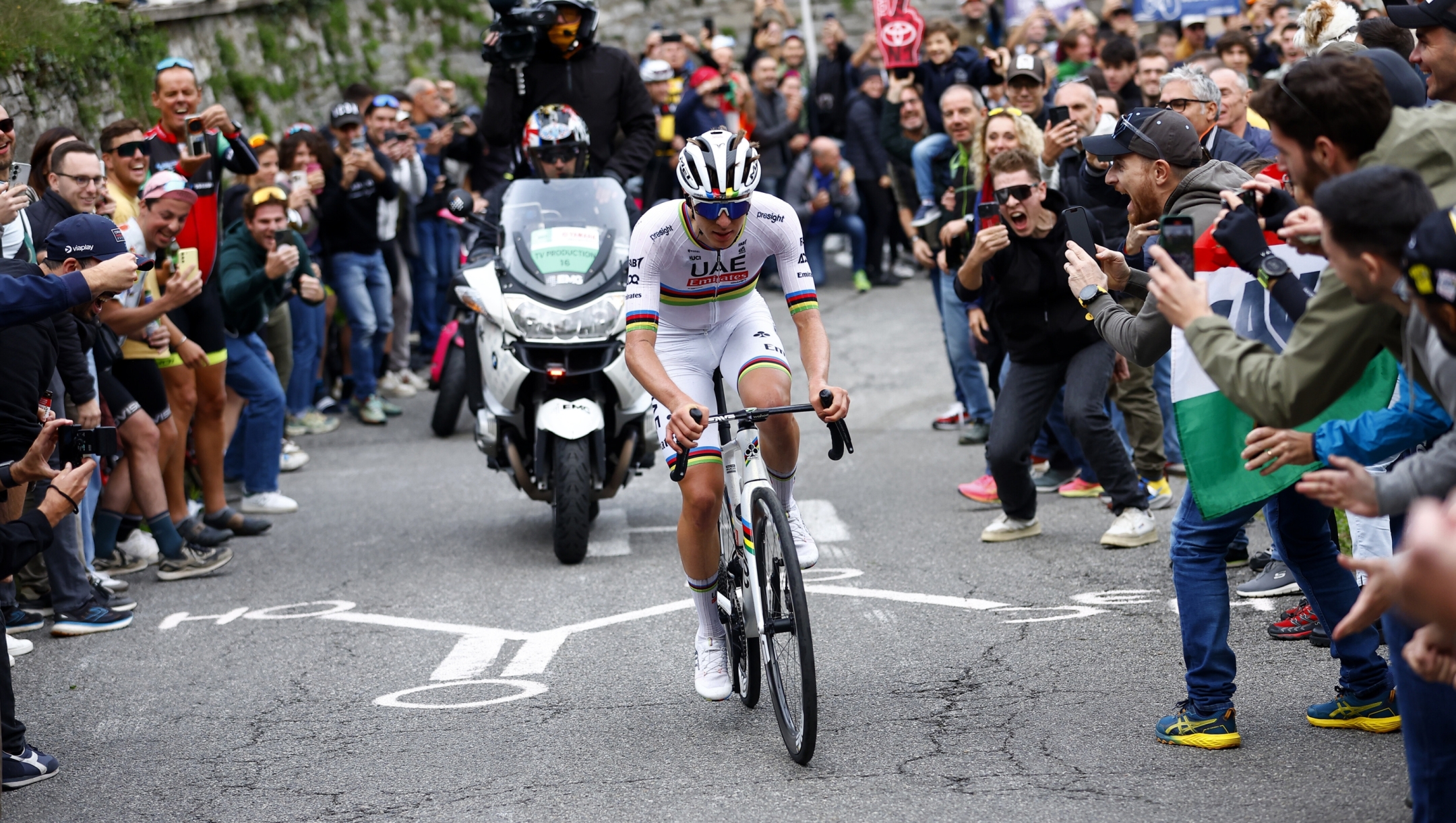 POGACAR Tadej during the 118th edition of the Il Lombardia a 255 km one day race from Bergano to Como on October 12, 2024, Italy. (Photo by Luca Bettini/POOL Sprint Cycling Agency