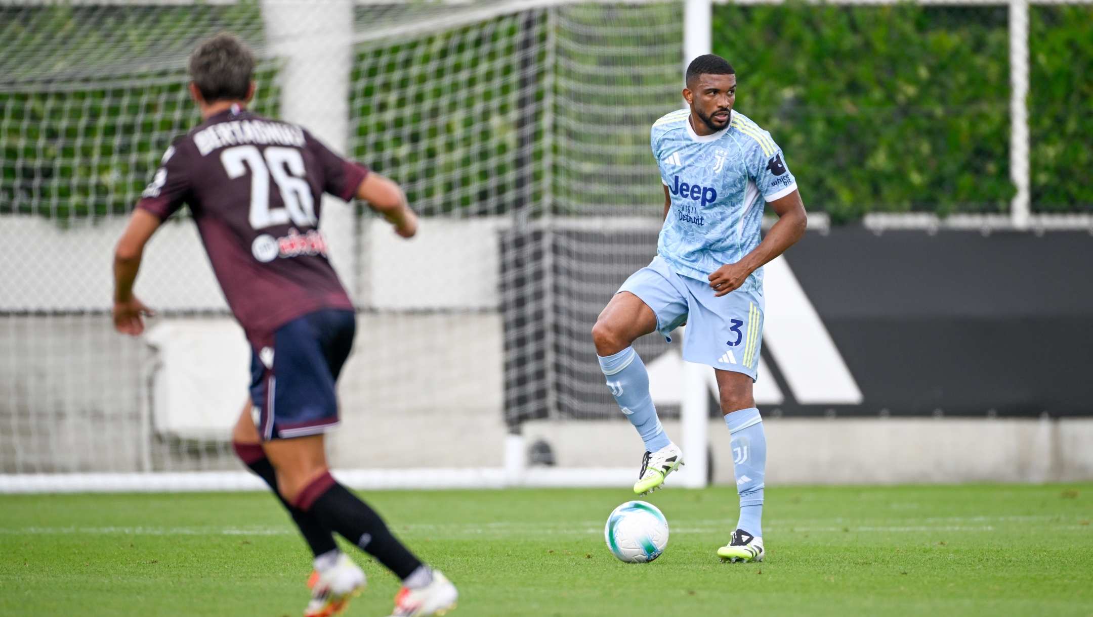  Gleison Bremer of Juventus during the pre-season friendly with Reggiana at Jtc on August 2, 2025 in Turin, Italy.  (Photo by Daniele Badolato - Juventus FC/Juventus FC via Getty Images)