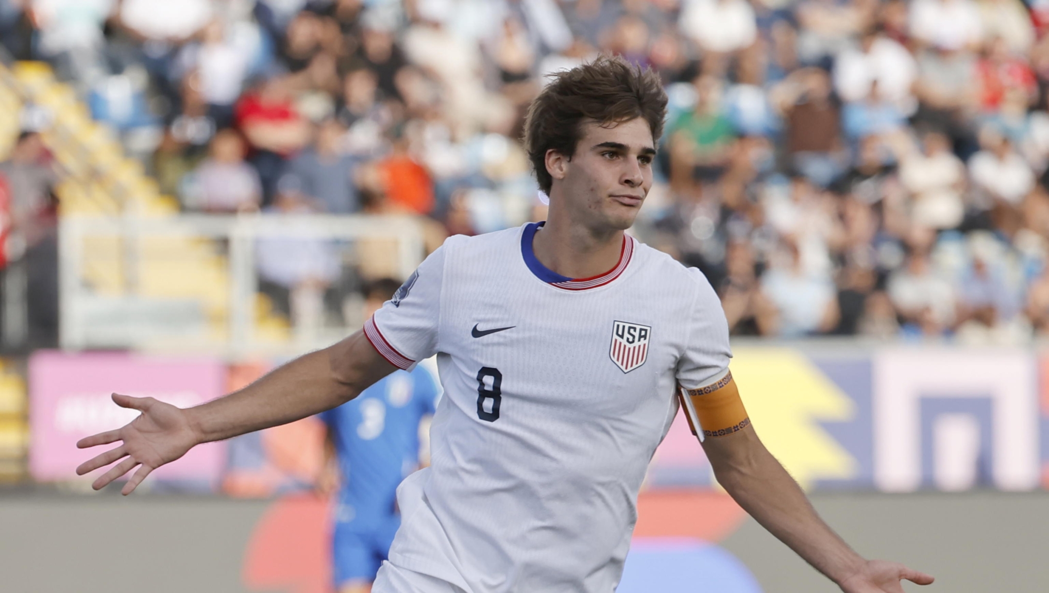 epa12443578 Benja Cremaschi of the United States celebrates a goal during the FIFA U-20 World Cup round of 16 soccer match between the United States and Italy, in Rancagua, Chile, 09 October 2025. EPA/Elvis Gonzalez