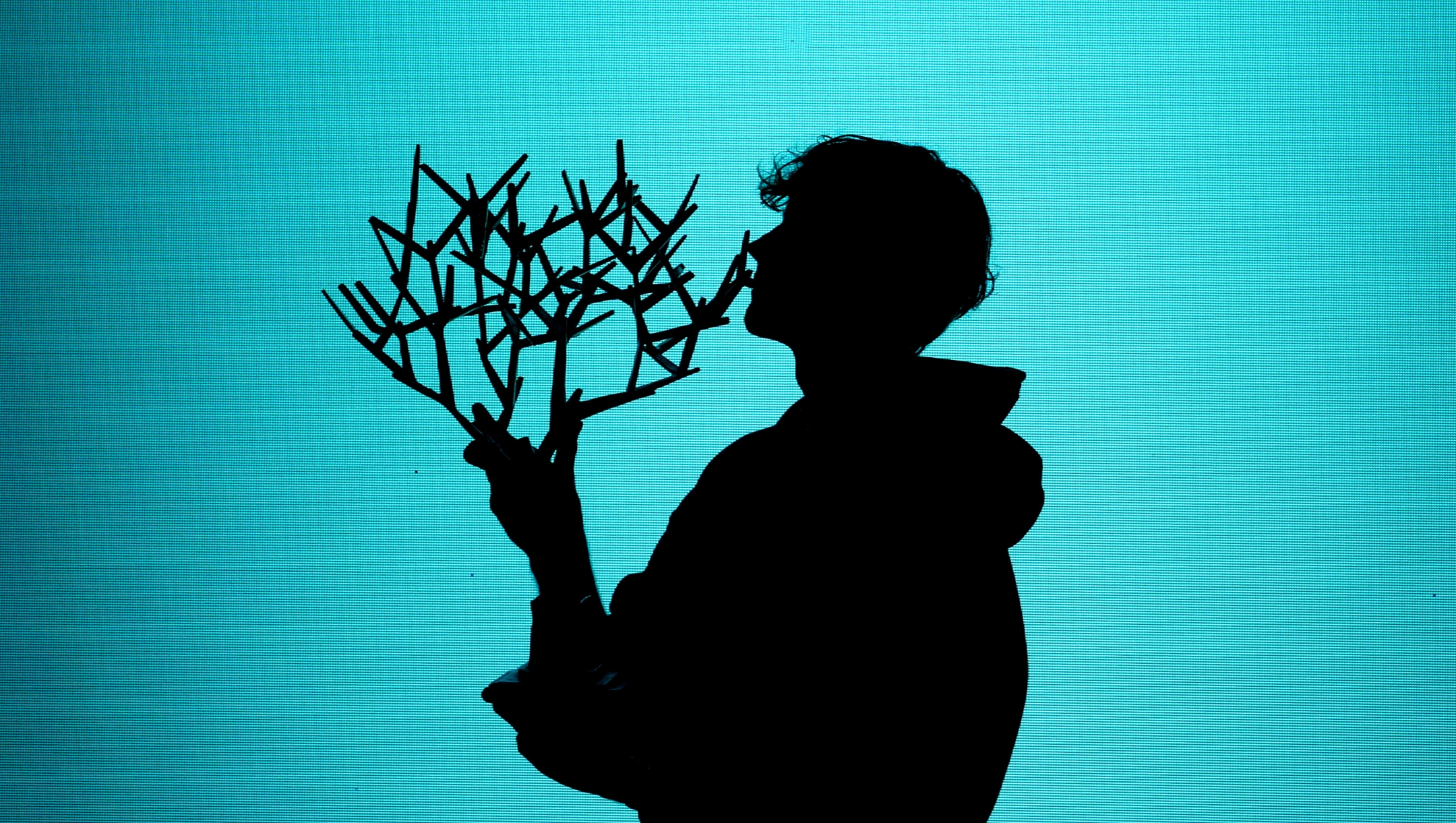  Jannik Sinner of Italy with the winners trophy after his win against Felix Auger Aliassime of Canada in the Final match on day seven of the Rolex Paris Masters 2025 on November 02, 2025 in Nanterre, France. (Photo by Julian Finney/Getty Images)