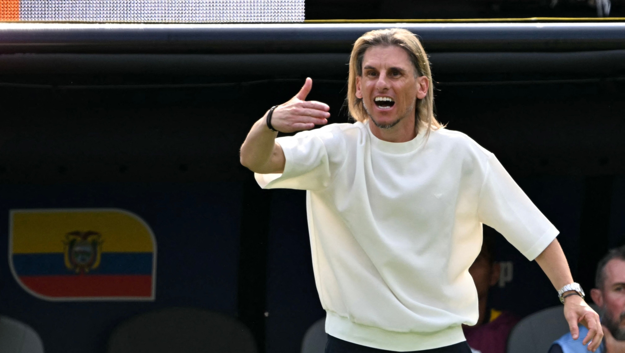 Ecuador's Argentine head coach Sebastian Beccacece gestures during the 2026 World Cup Group E football match between Ecuador and Germany at the New York/New Jersey Stadium in East Rutherford on June 25, 2026. (Photo by Pedro UGARTE / AFP)