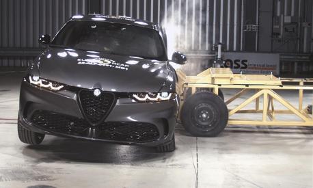 Una Alfa Romeo Tonale sottoposta al crash test della Euro NCap