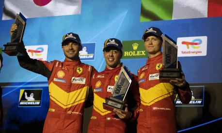 L'equipaggio Ferrari sul podio di Siebring. Da sinistra Miguel Molina, Antonio Fuoco e Nicklas Nielsen