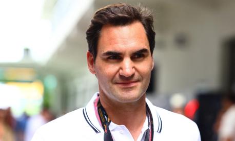 MIAMI, FLORIDA - MAY 07: Roger Federer looks on in the Paddock prior to the F1 Grand Prix of Miami at Miami International Autodrome on May 07, 2023 in Miami, Florida.   Mark Thompson/Getty Images/AFP (Photo by Mark Thompson / GETTY IMAGES NORTH AMERICA / Getty Images via AFP)
