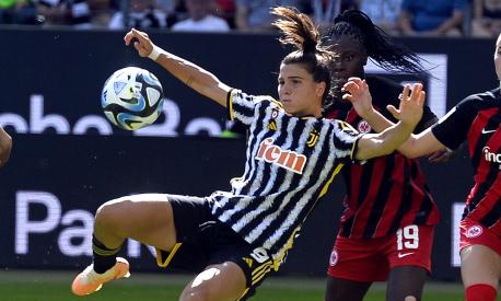 Abbigliamento femminile juventus best sale