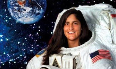 Sunita Lyn Williams è nata a Euclid il 19 settembre 1965. Astronauta statunitense è stata nello spazio per 321 giorni 17 ore e 15' ed ha corso la maratona spaziale in 2.24'