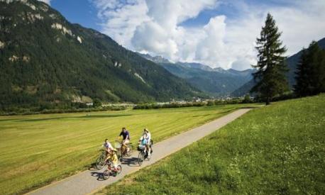 Piste ciclabili a dimensione di famiglia in Trentino. Foto Trentino Sviluppo/Ronny Kiaulehn