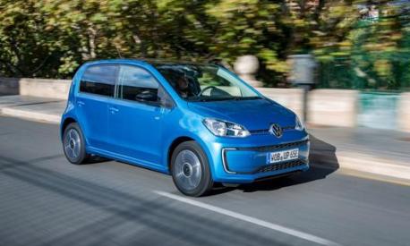 Il prezzo di listino della Volkswagen e-up! parte da 23.750 euro