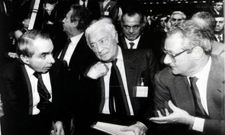 Giuliano Amato con Gianni Agnelli e Cesare Romiti