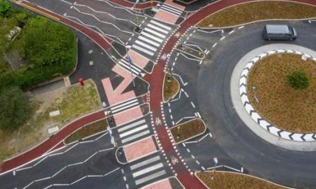 La rotonda di Fendon Road a Cambridge servirà come prototipo per le prossime che verranno realizzate