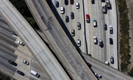 La California ha annunciato il bando alla vendita di auto con motore termico a partire dal 2035