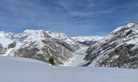 Il panorama sulle Alpi Retiche in inverno