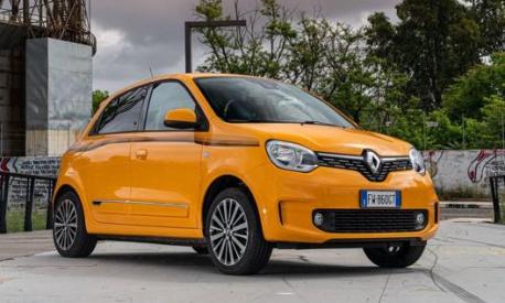 La nuova Renault Twingo con motore termico