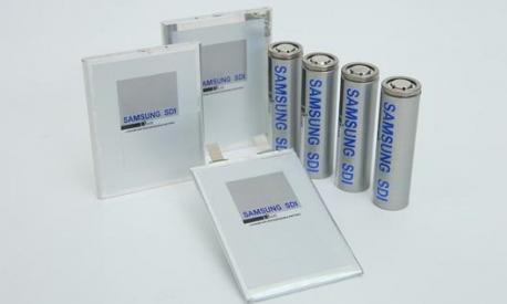 Tra tipi di batterie prodotte da Samsung Sdi: prismatiche, cilindriche e a sacchetto