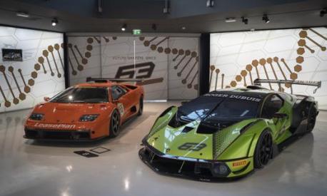 Lamborghini: dentro la fabbrica di Sant'Agata Bolognese dove nascono le  supercar 
