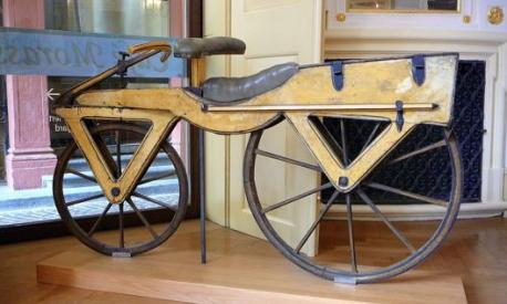 La “Draisina”, antesignana delle moderne biciclette
