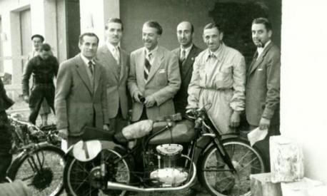 Giuseppe Boselli con la Mondiale 125 del 1949