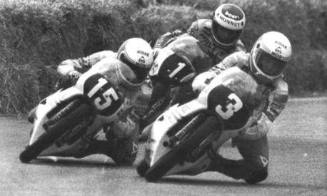 Fausto Gresini nel 1985  in Austria davanti a Gianola e Auinger. Ap