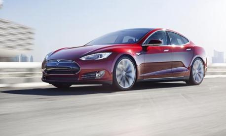 Tesla-Bitcoin, una grande scommessa? La critica di Michael Burry