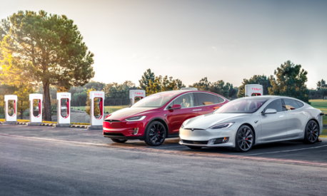 Una stazione Tesla Supercharger