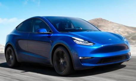 Tesla sta vendendo “crediti di emissioni” a tutte le Case