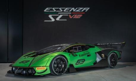 Lamborghini Essenza Scv12 monta un cambio portante X-trac a 6 rapporti