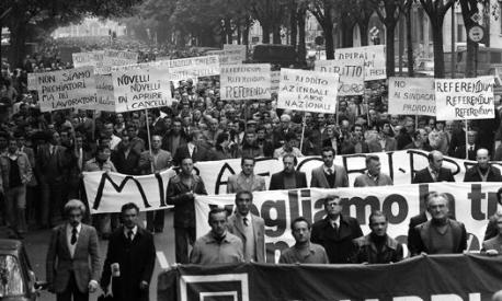 L’inattesa marcia dei quarantamila per le vie di Torino il 14 ottobre 1980. Ansa